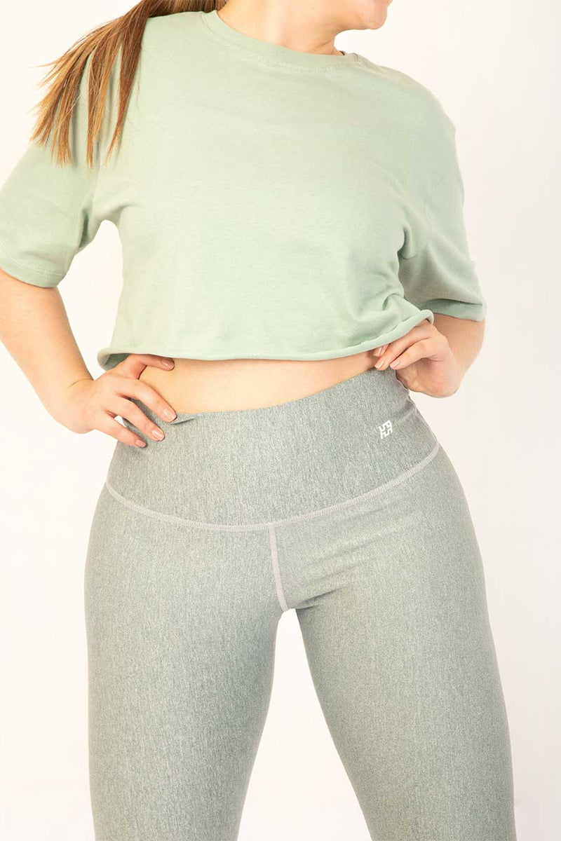 CROP TOP VERDE OLIVO