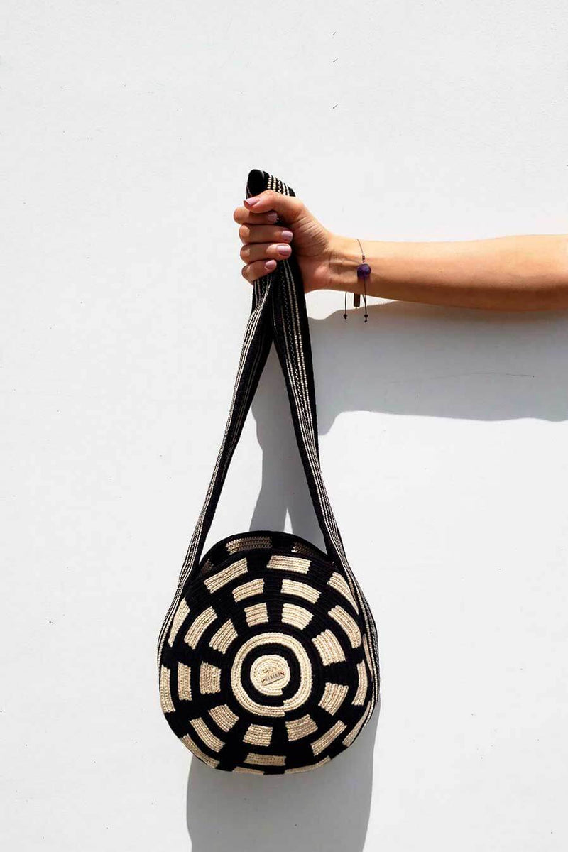 Mochila wayuu mini negro