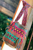 Mochila wayuu diseño piedras
